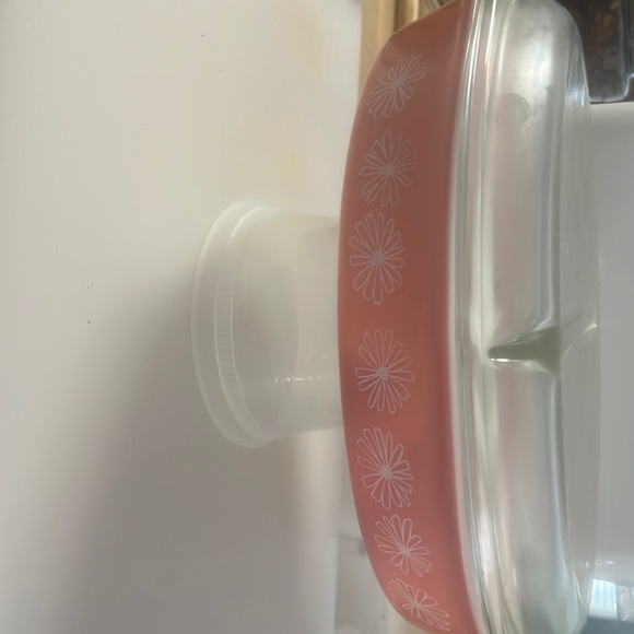 Other - PYREX VINTAGE PINK DAISY DIVIDED CASSEROLE